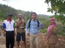 WARGA JOMPO DAN DIFABEL DIBURU DUKCAPIL KABUPATEN GUNUNGKIDUL 